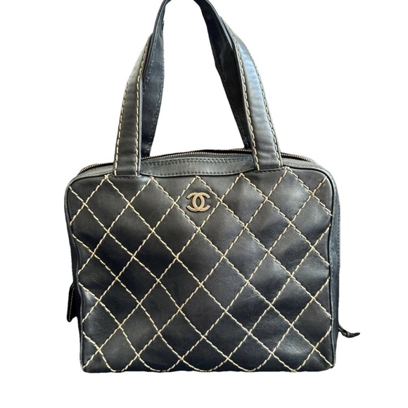 Chanel Wild Stitch CC logo handbag - Picture 1 of 6